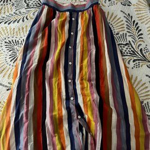 XiRENA Skirt Size Medium